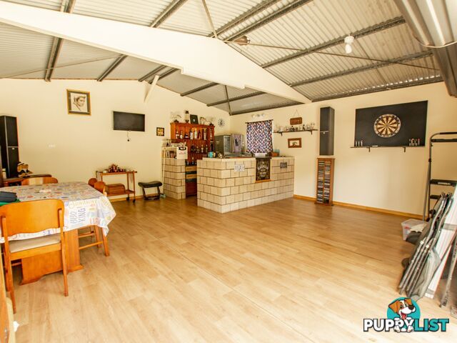 45 Channel Street RUSSELL ISLAND QLD 4184