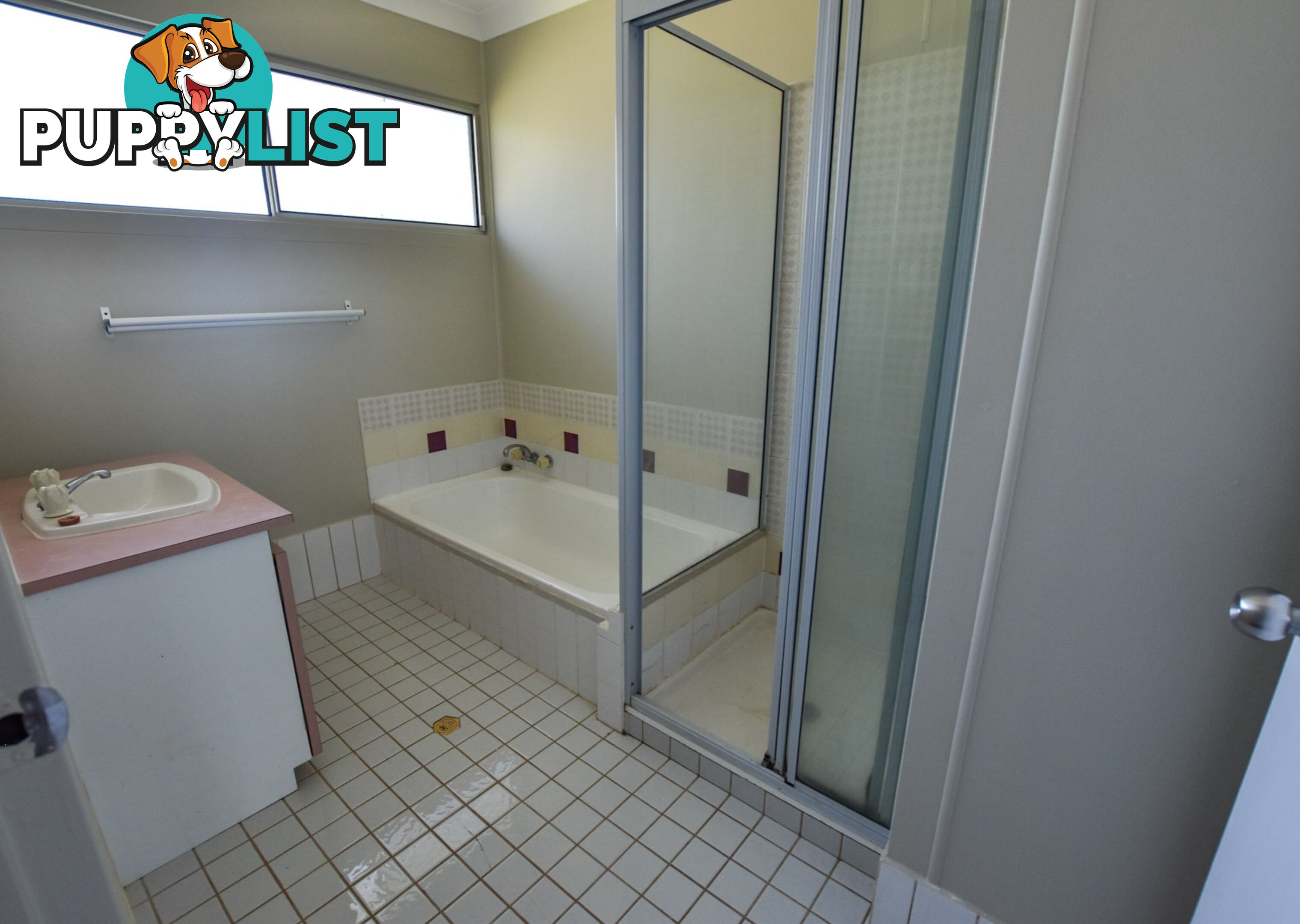 21-25 Keats Street RUSSELL ISLAND QLD 4184