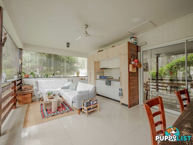 49 Kings Road RUSSELL ISLAND QLD 4184