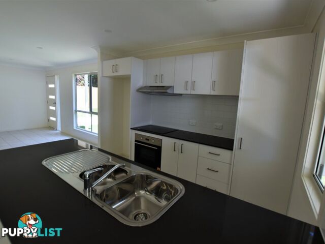 4 Koro Street RUSSELL ISLAND QLD 4184