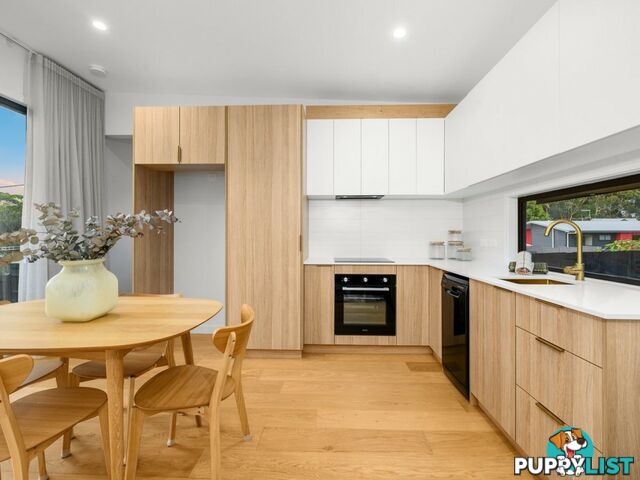 34 Laurel Street RUSSELL ISLAND QLD 4184