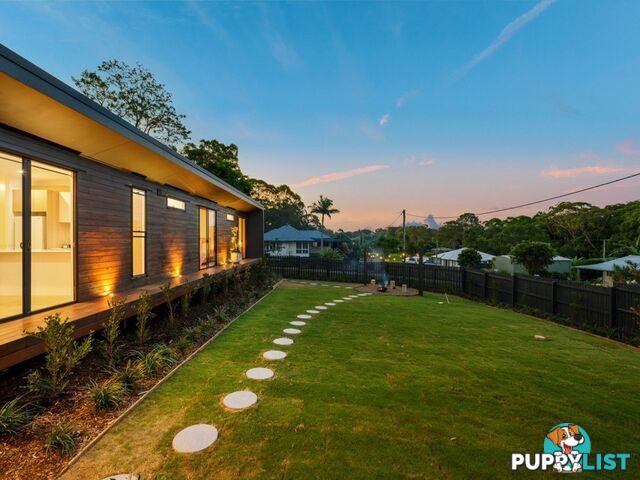 34 Laurel Street RUSSELL ISLAND QLD 4184