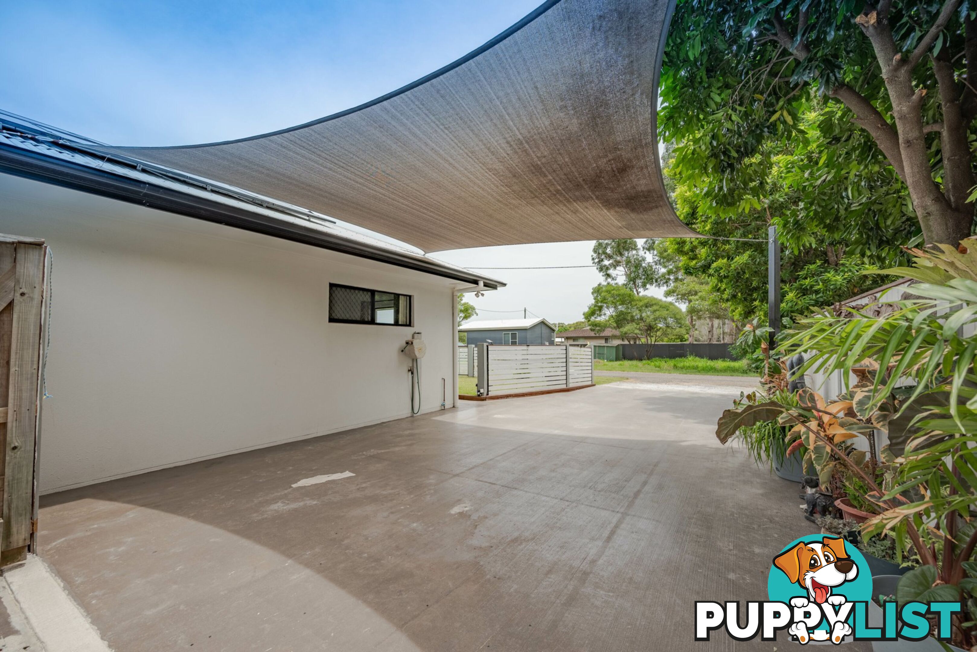 3 Medika Drive RUSSELL ISLAND QLD 4184