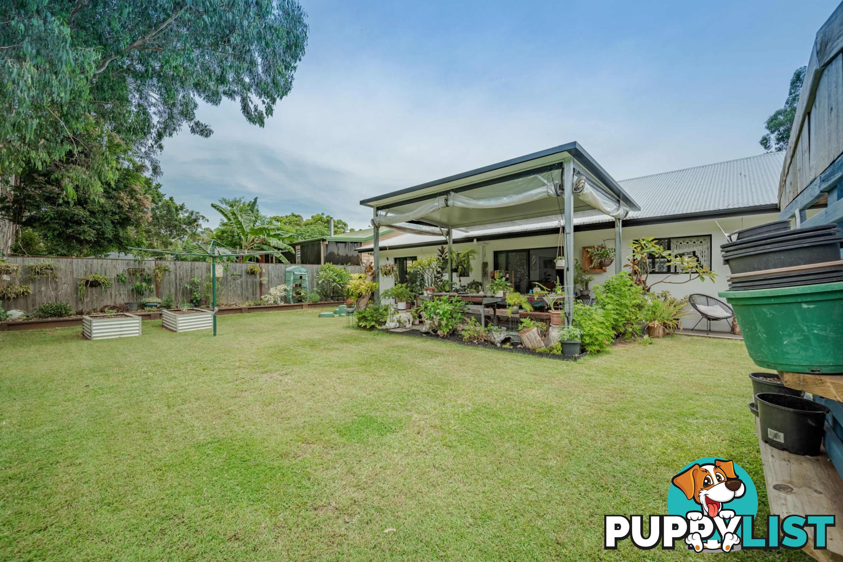 3 Medika Drive RUSSELL ISLAND QLD 4184