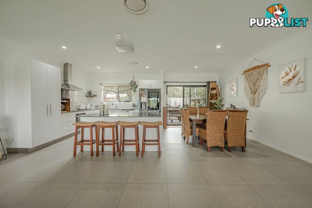 3 Medika Drive RUSSELL ISLAND QLD 4184