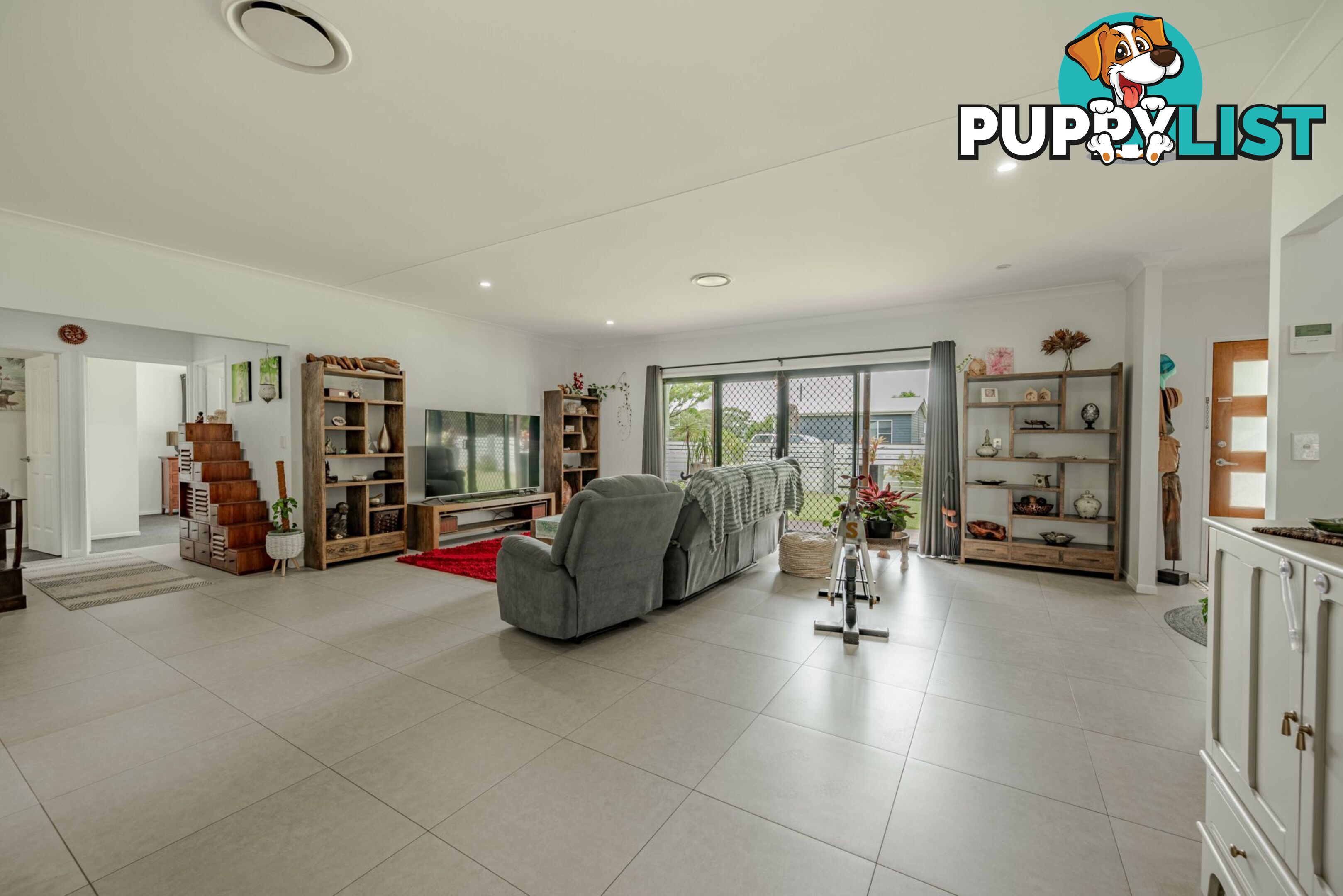 3 Medika Drive RUSSELL ISLAND QLD 4184