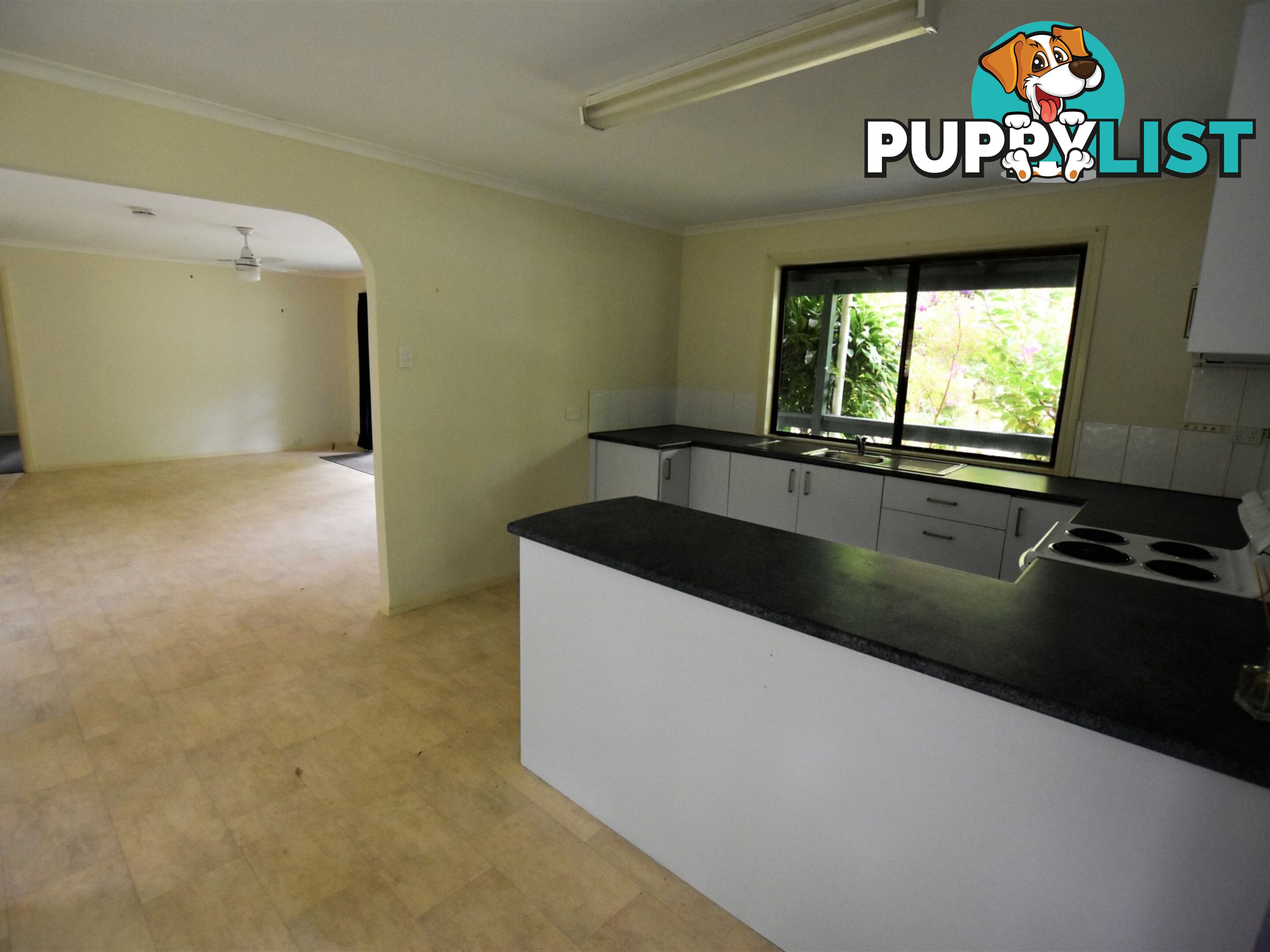 42 Ilumba Street RUSSELL ISLAND QLD 4184
