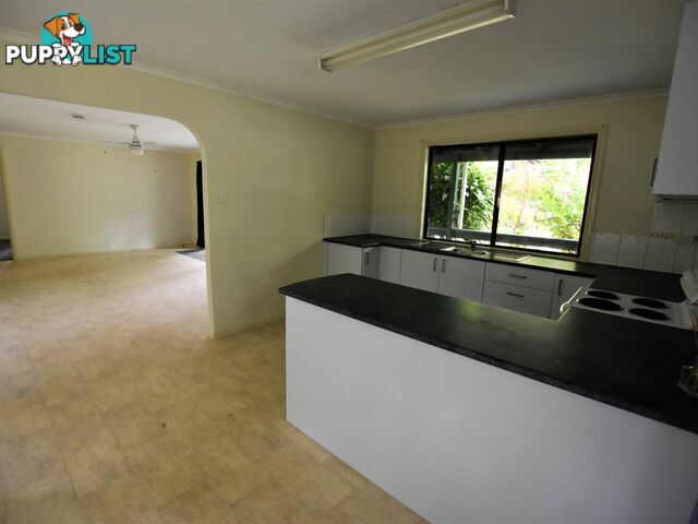 42 Ilumba Street RUSSELL ISLAND QLD 4184