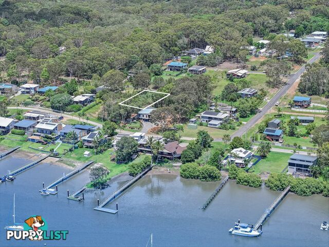 29 Scenic Dve RUSSELL ISLAND QLD 4184