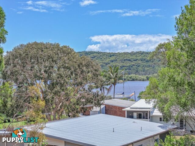 29 Scenic Dve RUSSELL ISLAND QLD 4184