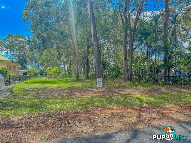 81 Channel Street RUSSELL ISLAND QLD 4184