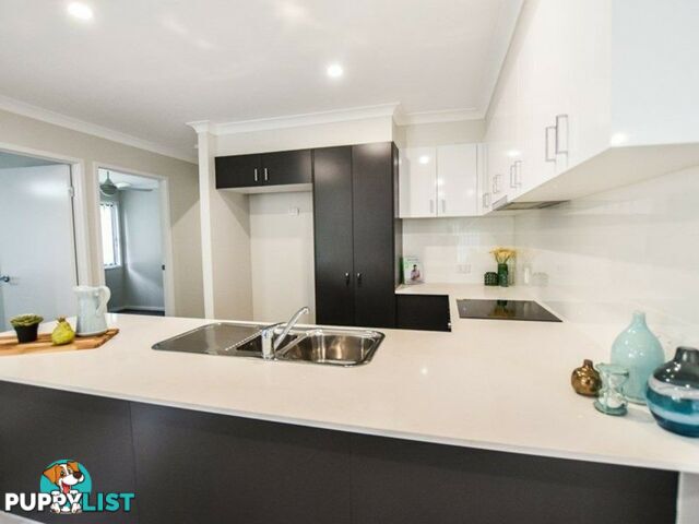 83 Kings Road RUSSELL ISLAND QLD 4184