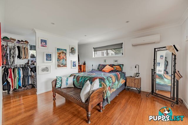 64 Laurel Street RUSSELL ISLAND QLD 4184