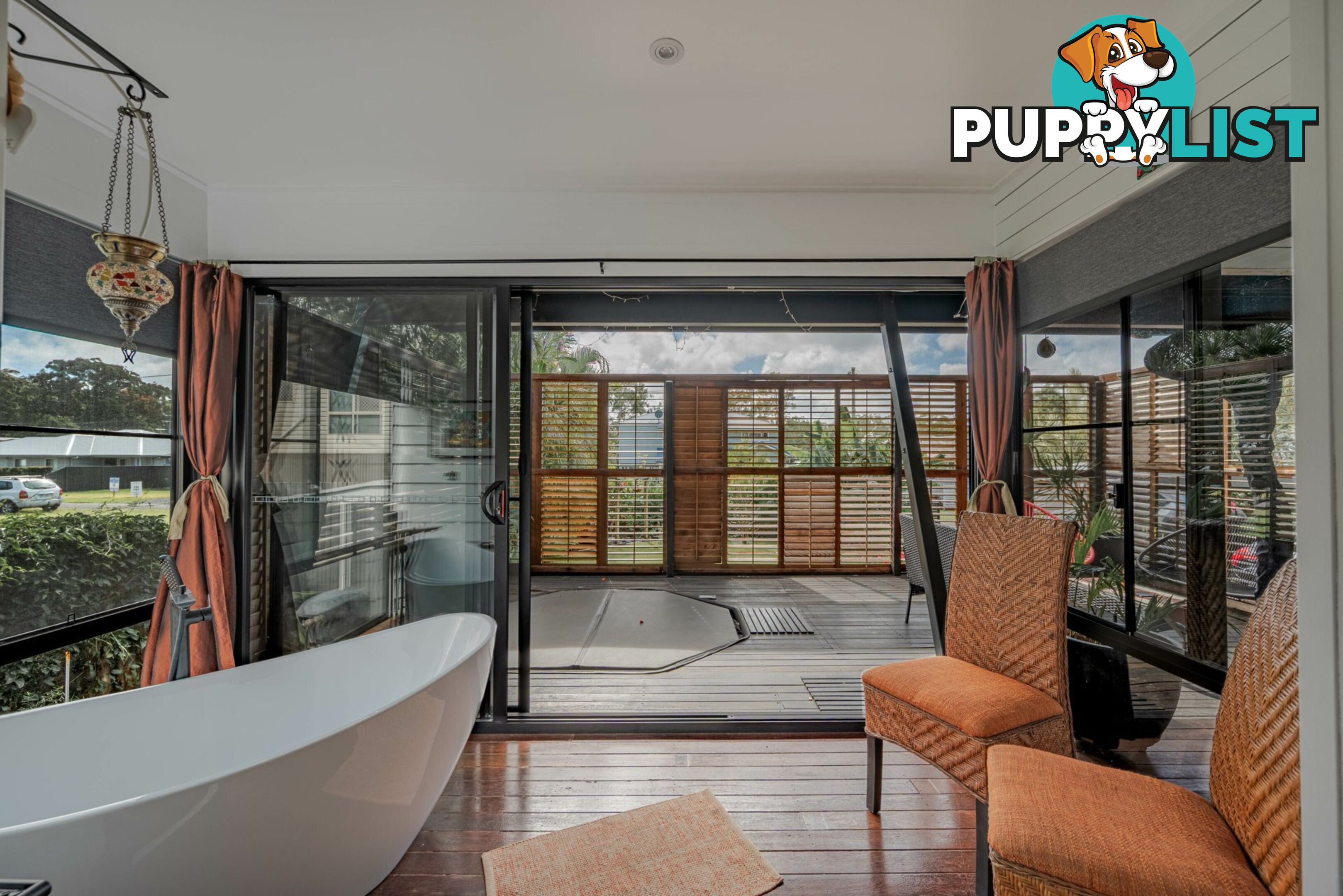 64 Laurel Street RUSSELL ISLAND QLD 4184