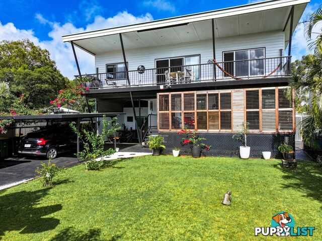 64 Laurel Street RUSSELL ISLAND QLD 4184