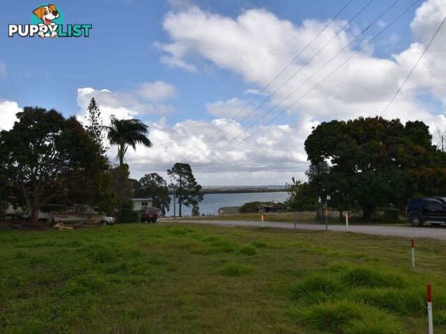 20 Mark Rd RUSSELL ISLAND QLD 4184