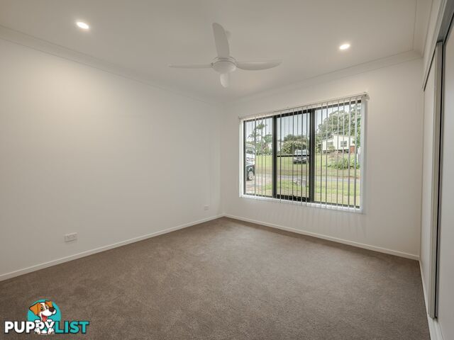 17 Mountain View Cres RUSSELL ISLAND QLD 4184