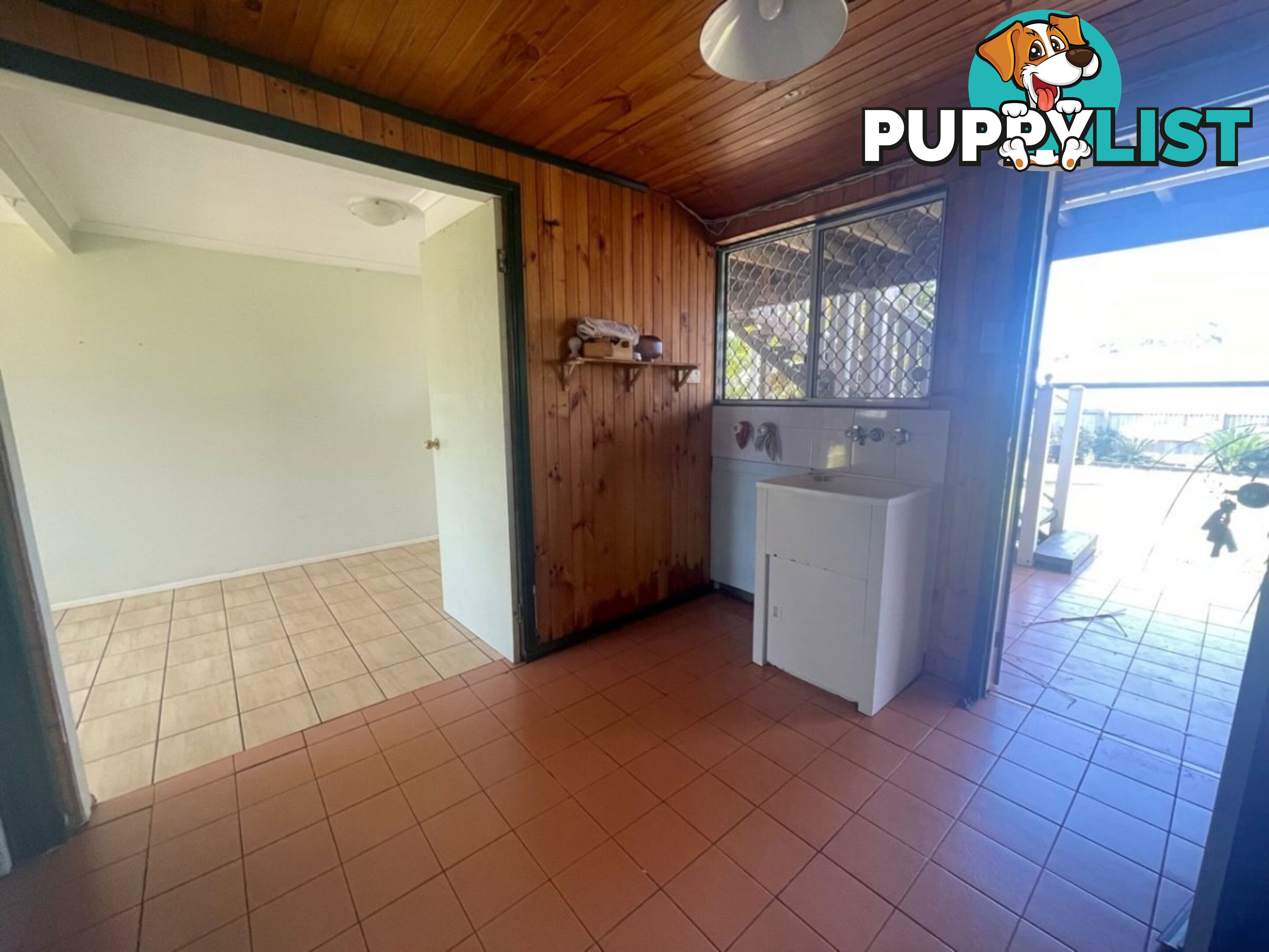 17 Reading Street RUSSELL ISLAND QLD 4184