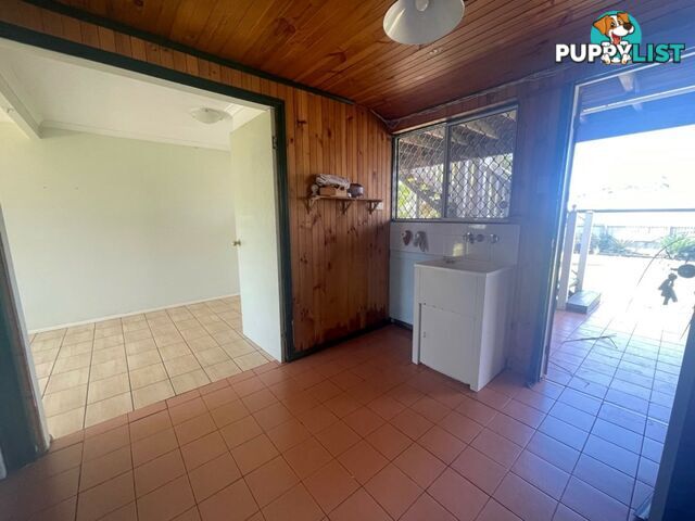 17 Reading Street RUSSELL ISLAND QLD 4184