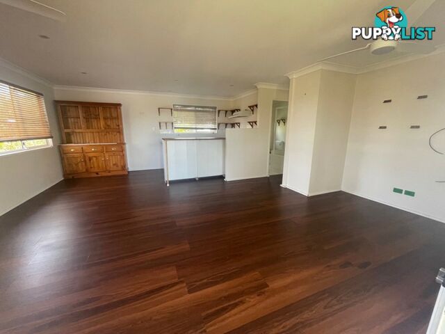 17 Reading Street RUSSELL ISLAND QLD 4184