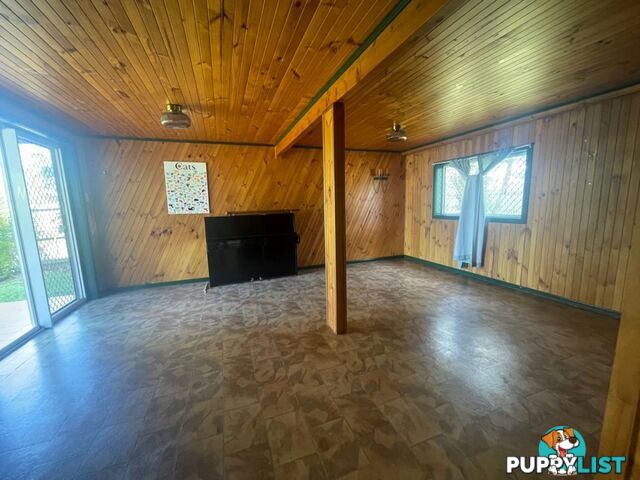 17 Reading Street RUSSELL ISLAND QLD 4184