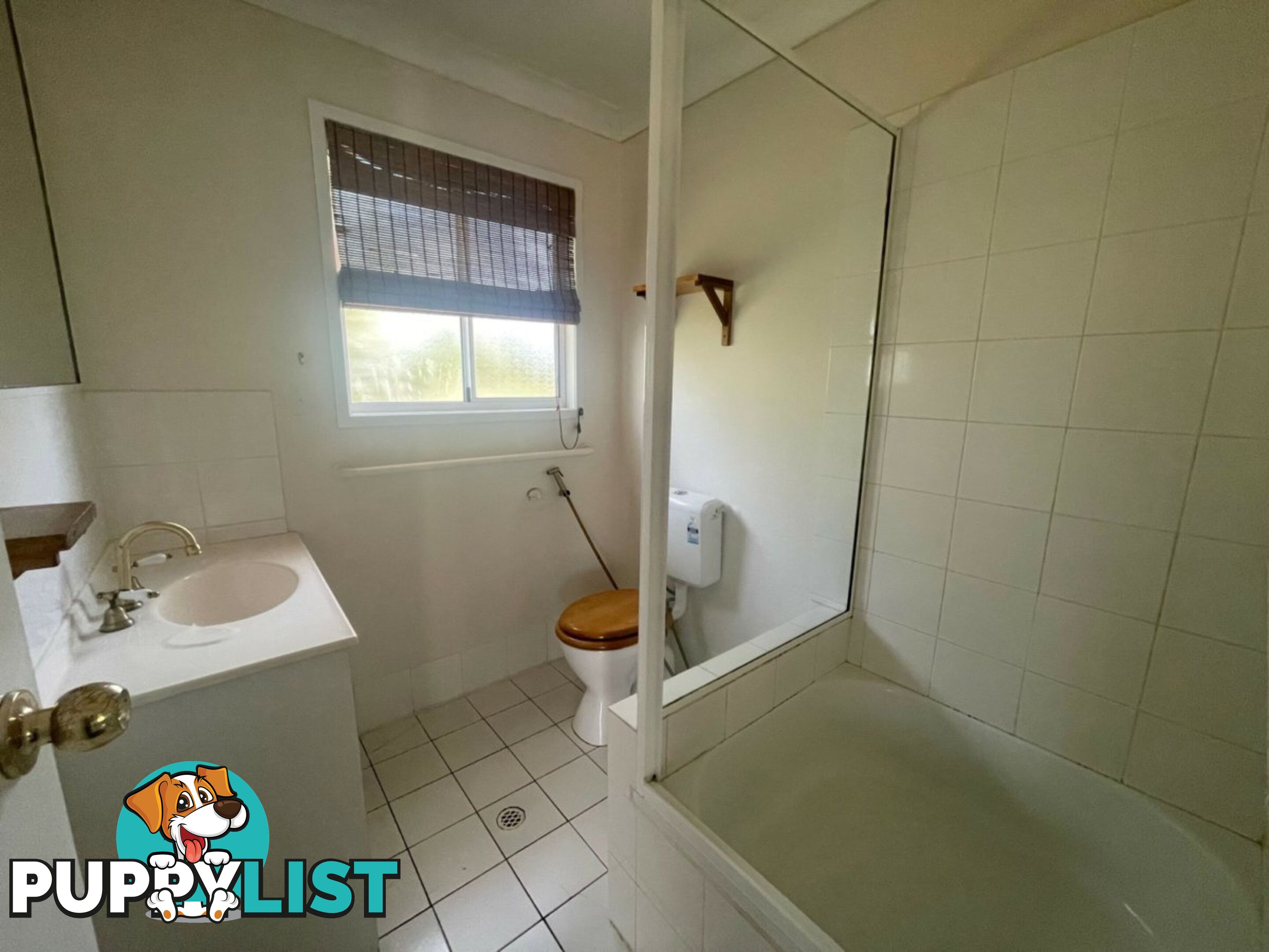 17 Reading Street RUSSELL ISLAND QLD 4184