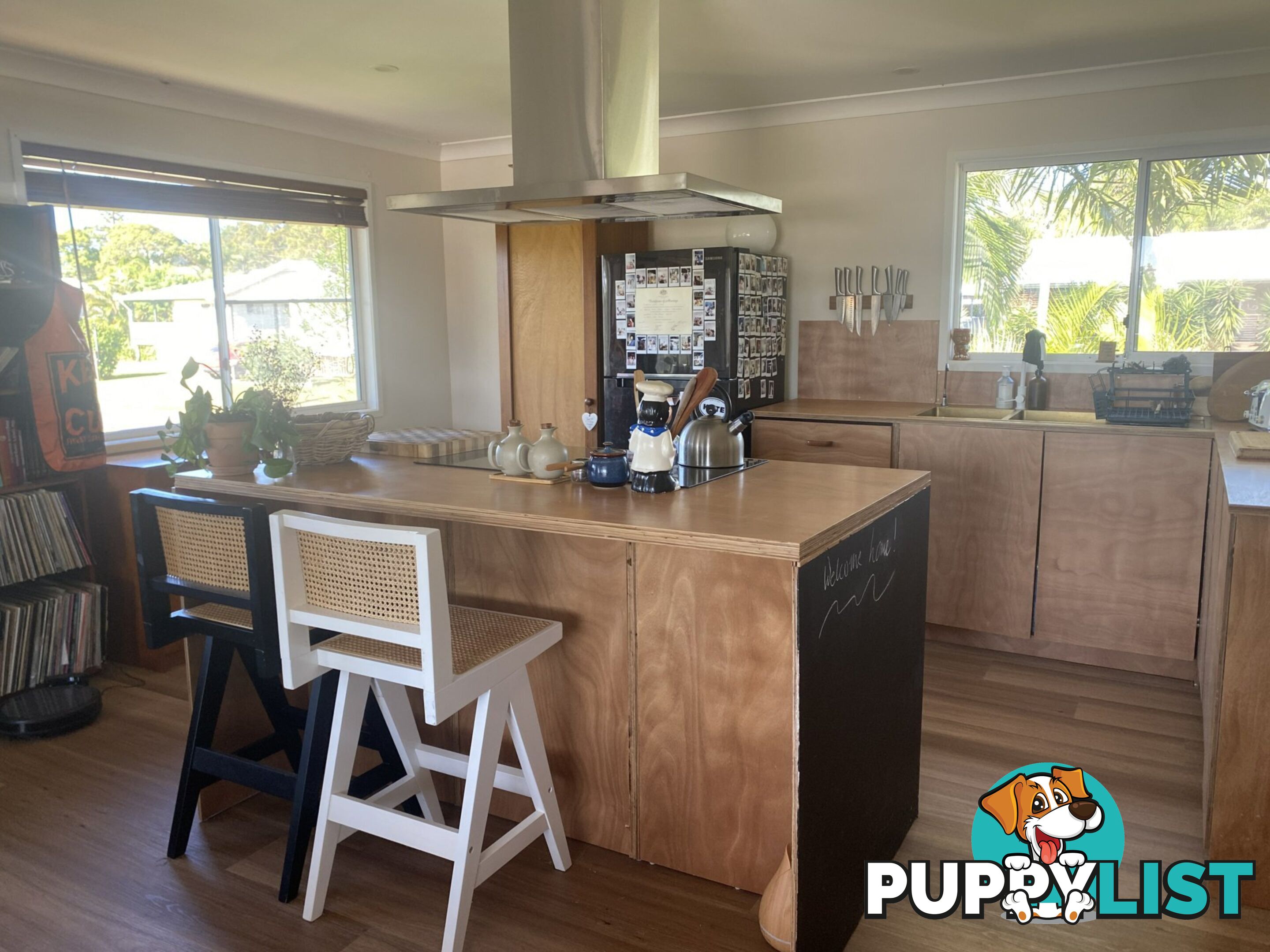 17 Reading Street RUSSELL ISLAND QLD 4184