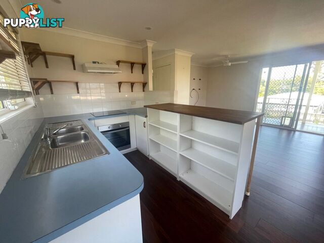 17 Reading Street RUSSELL ISLAND QLD 4184