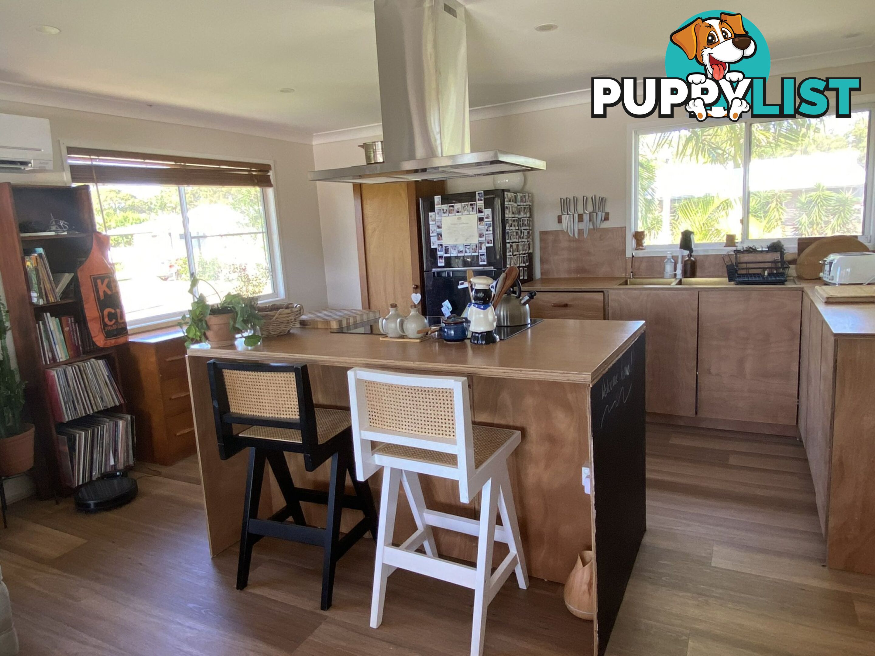 17 Reading Street RUSSELL ISLAND QLD 4184