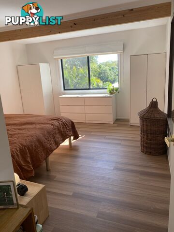 17 Reading Street RUSSELL ISLAND QLD 4184