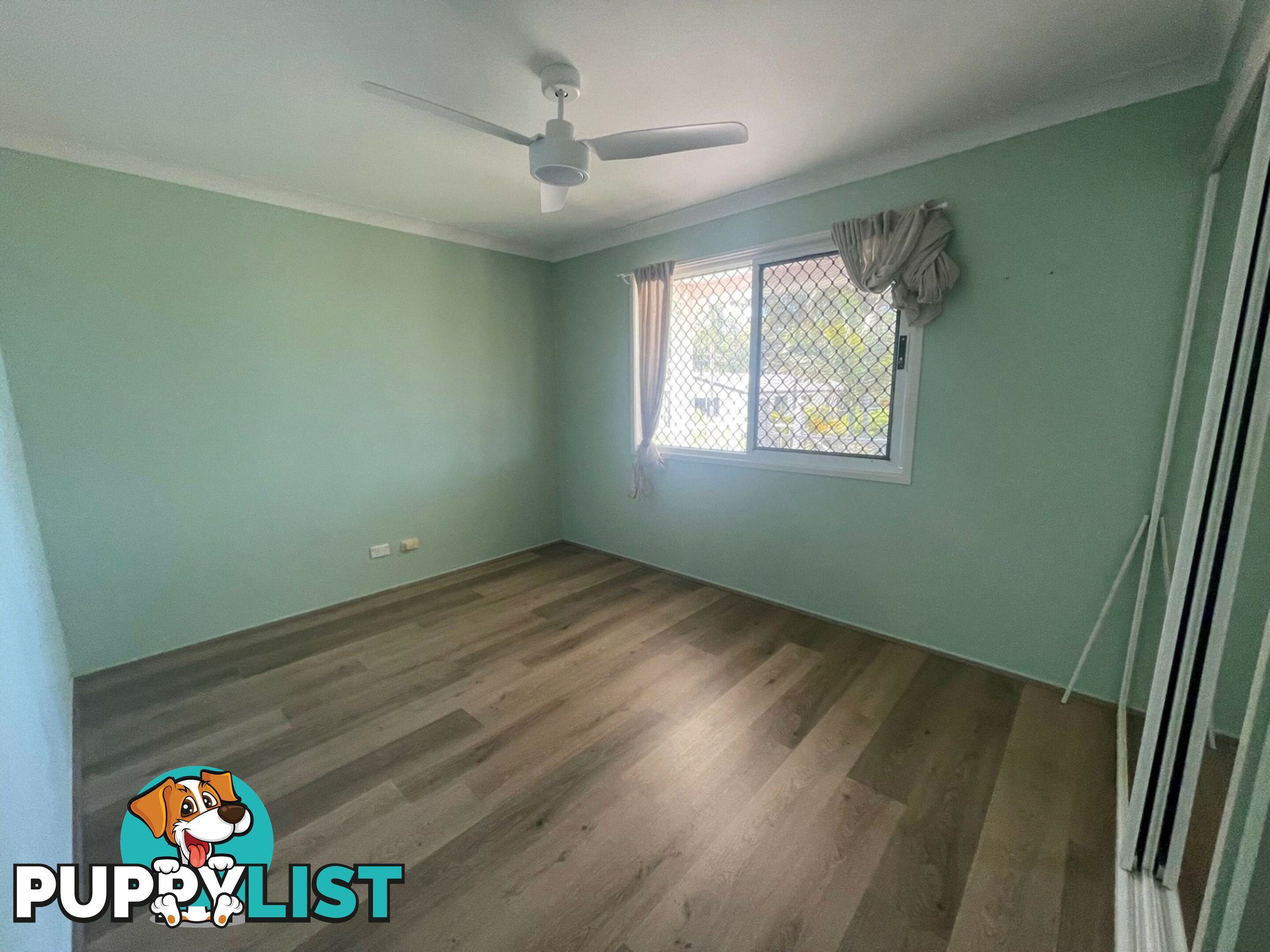 17 Reading Street RUSSELL ISLAND QLD 4184