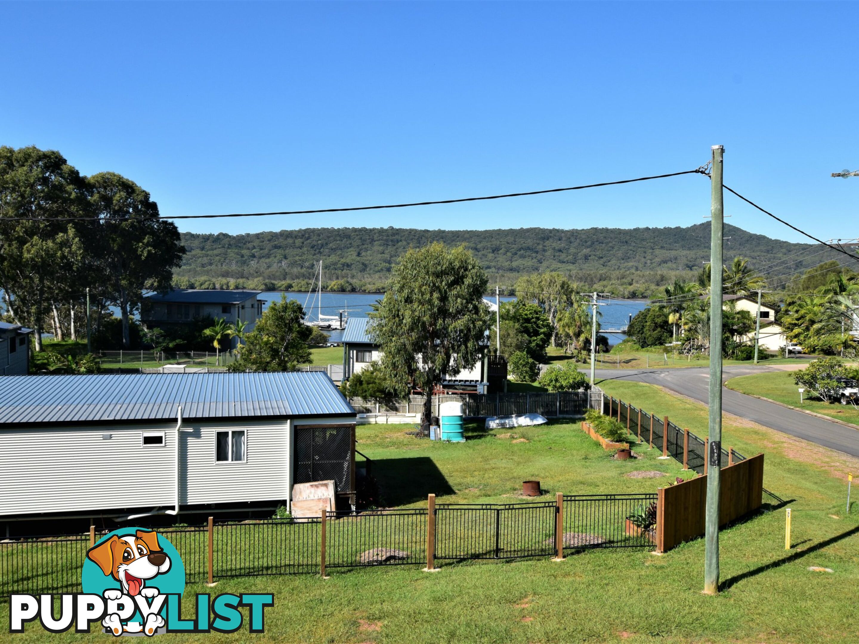 61 barcelona RUSSELL ISLAND QLD 4184