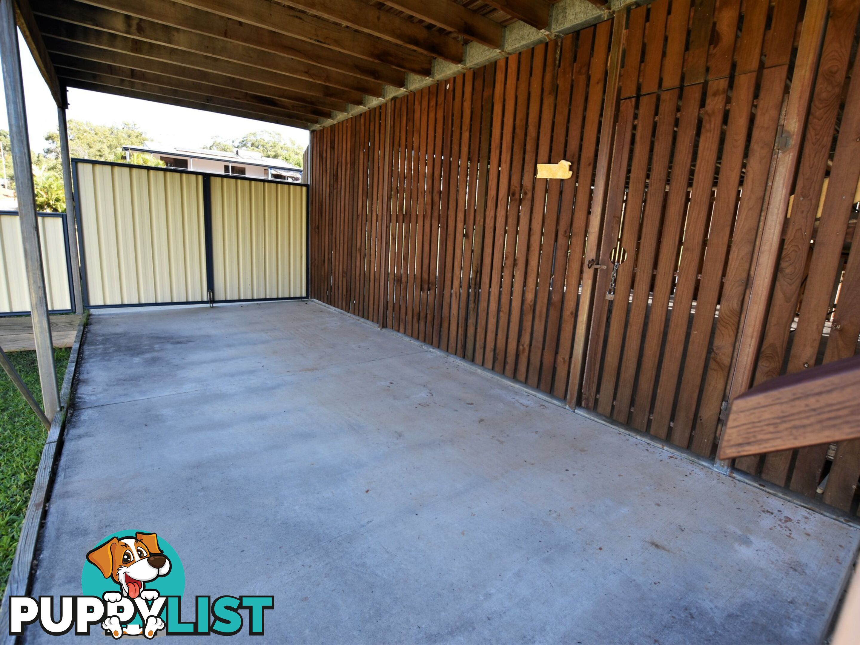 61 barcelona RUSSELL ISLAND QLD 4184
