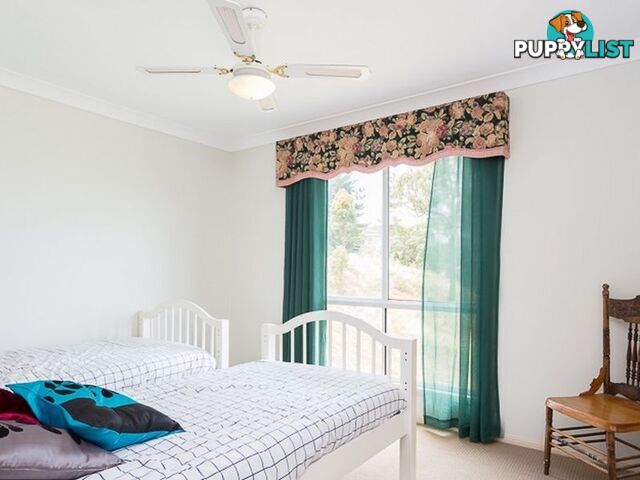 42 Mark Road RUSSELL ISLAND QLD 4184