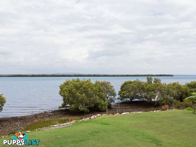 42 Mark Road RUSSELL ISLAND QLD 4184