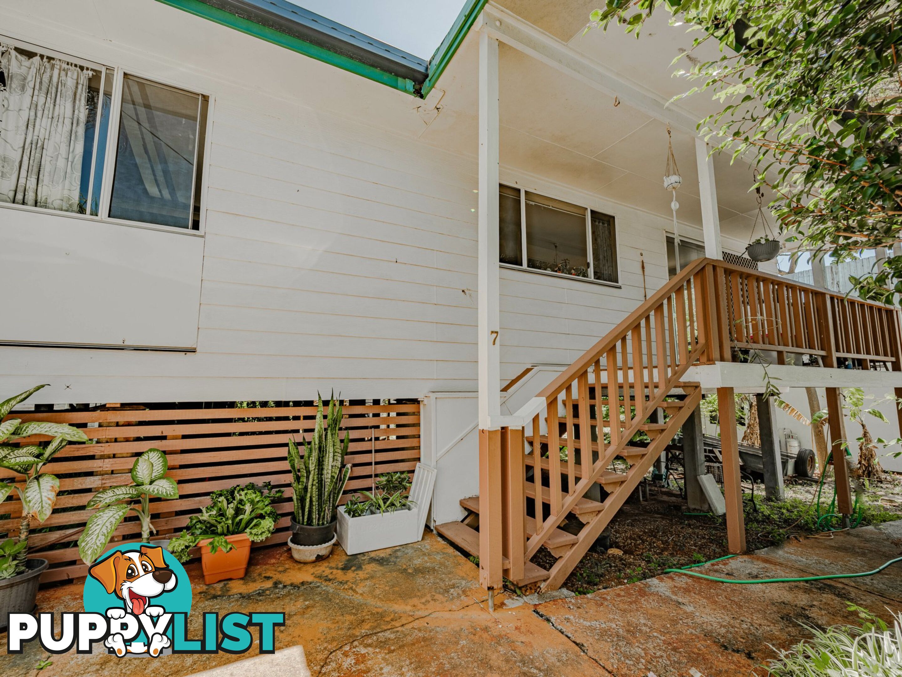 7 RICHARDSON STREET RUSSELL ISLAND QLD 4184