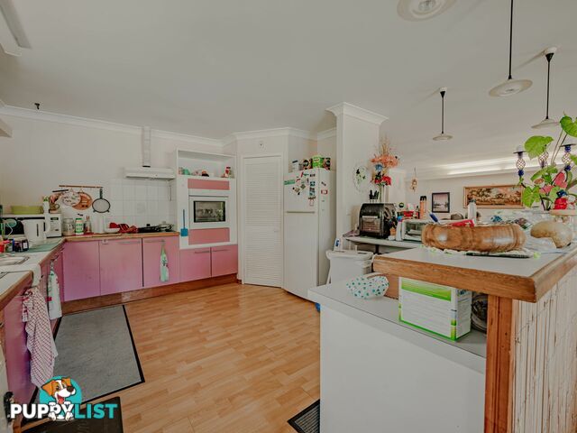 7 RICHARDSON STREET RUSSELL ISLAND QLD 4184
