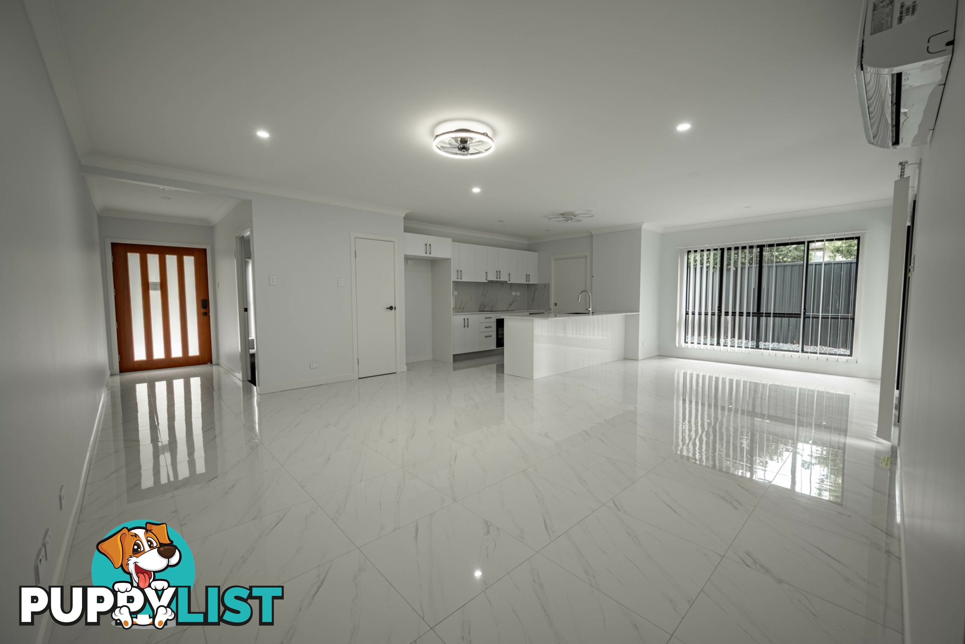 RUSSELL ISLAND QLD 4184