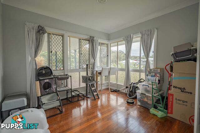 1 Iris Street RUSSELL ISLAND QLD 4184