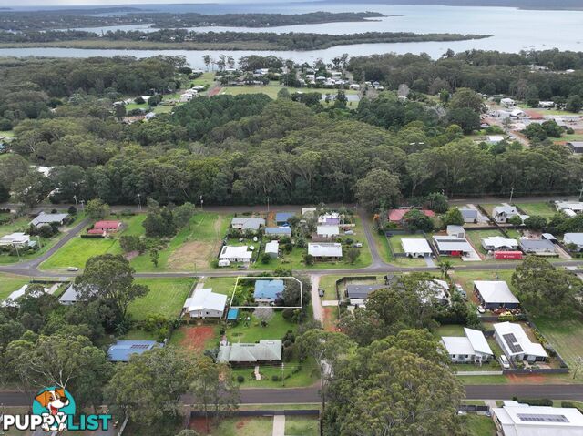 1 Iris Street RUSSELL ISLAND QLD 4184