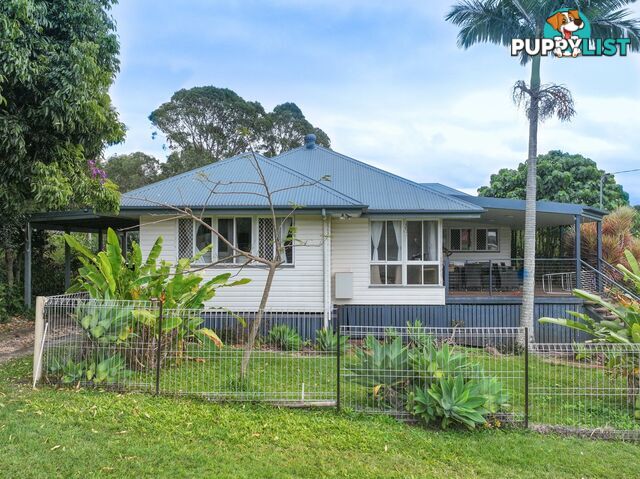 1 Iris Street RUSSELL ISLAND QLD 4184