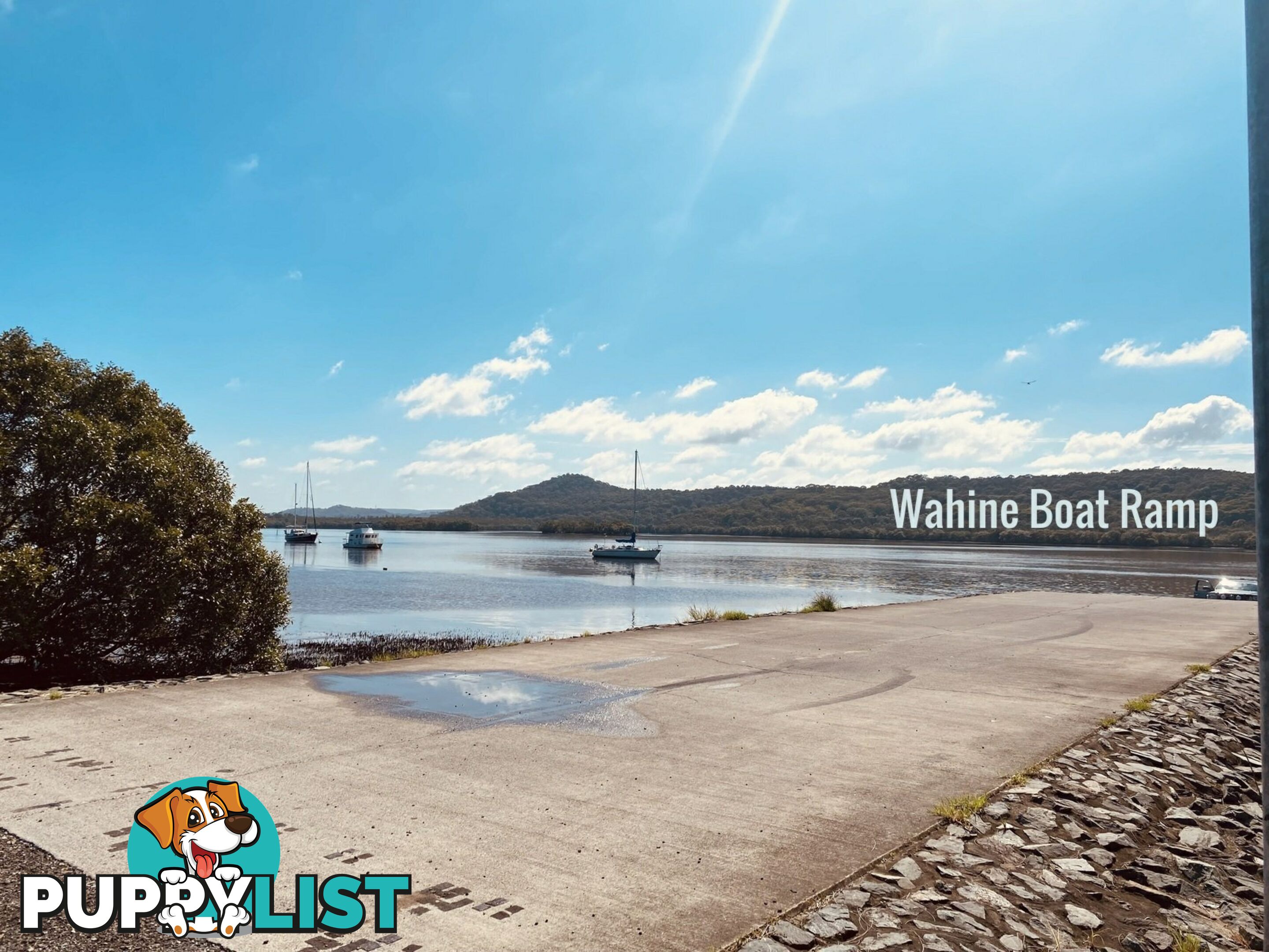 24 Martin Place RUSSELL ISLAND QLD 4184