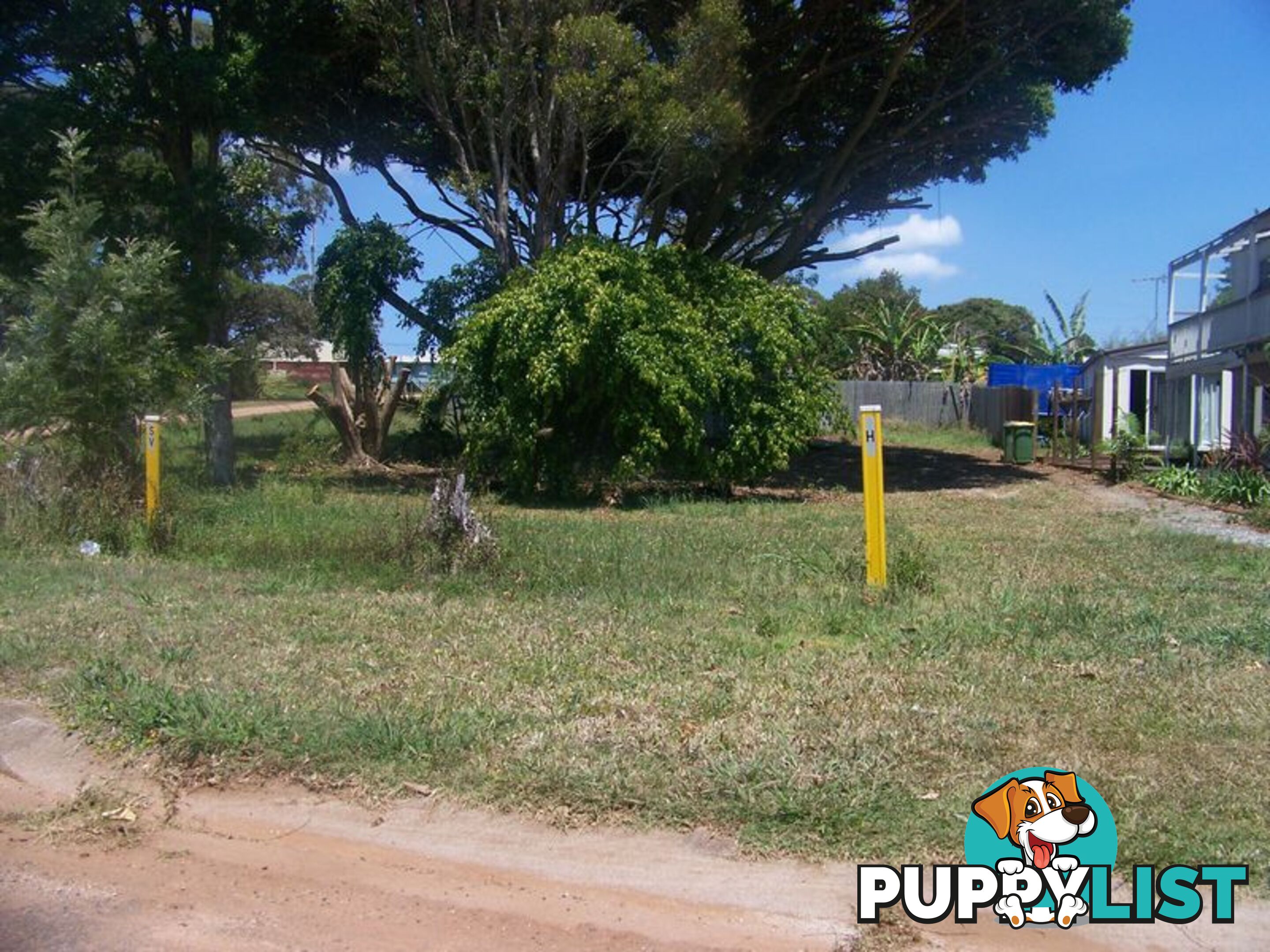 64 Bay Dve RUSSELL ISLAND QLD 4184