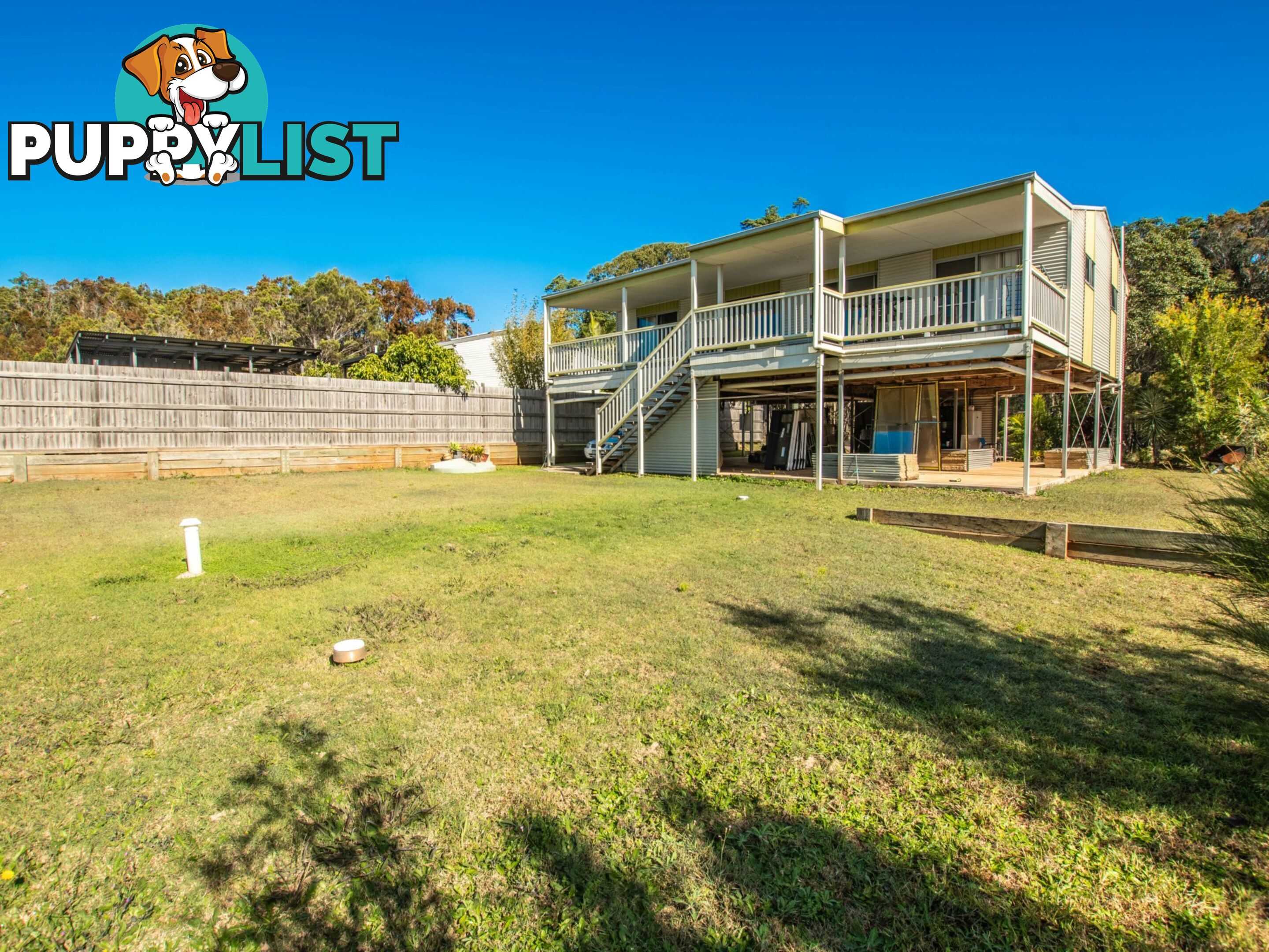 8 Hillview Pde RUSSELL ISLAND QLD 4184