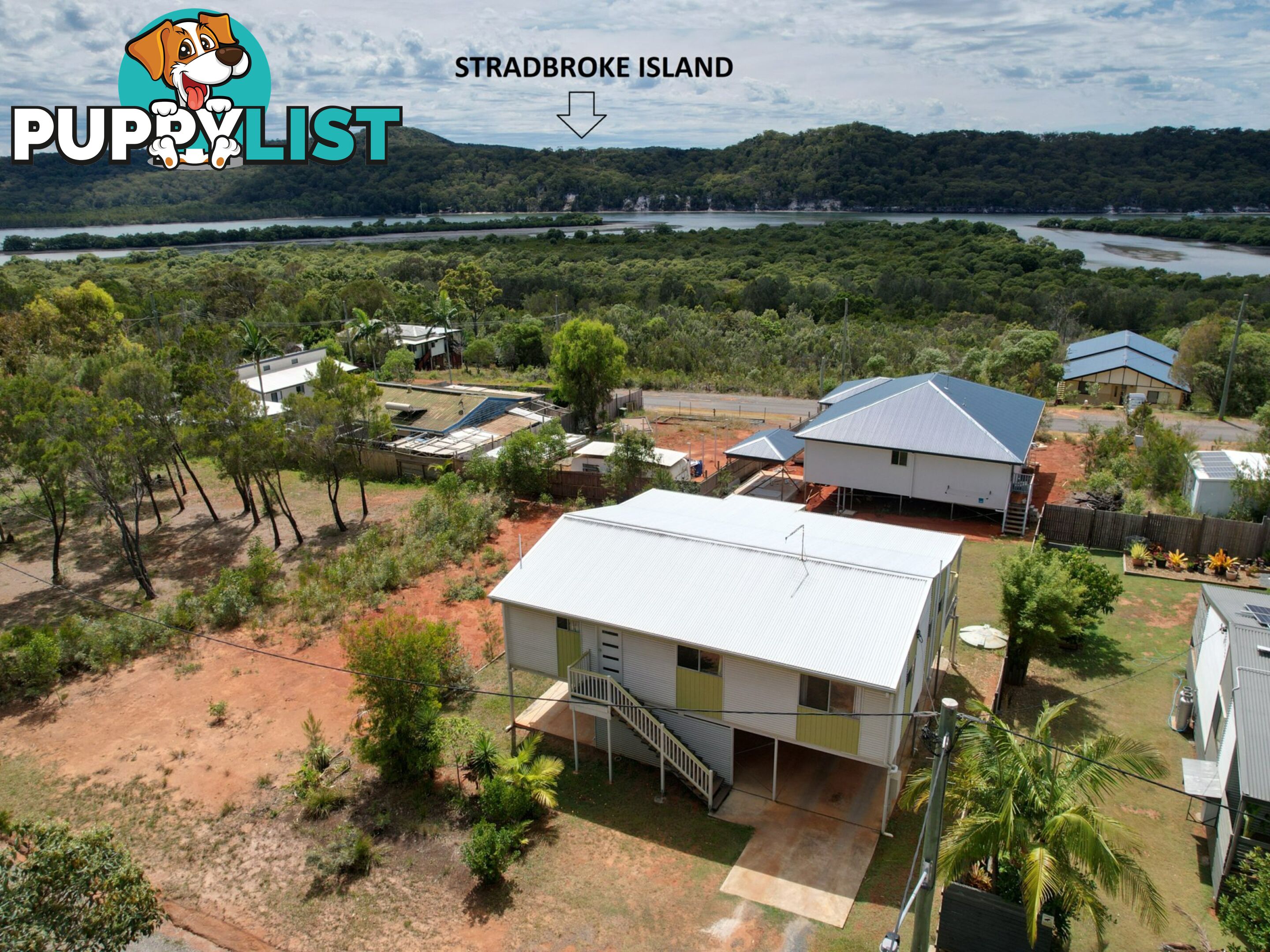 8 Hillview Pde RUSSELL ISLAND QLD 4184