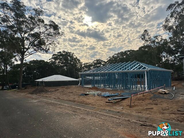 RUSSELL ISLAND QLD 4184