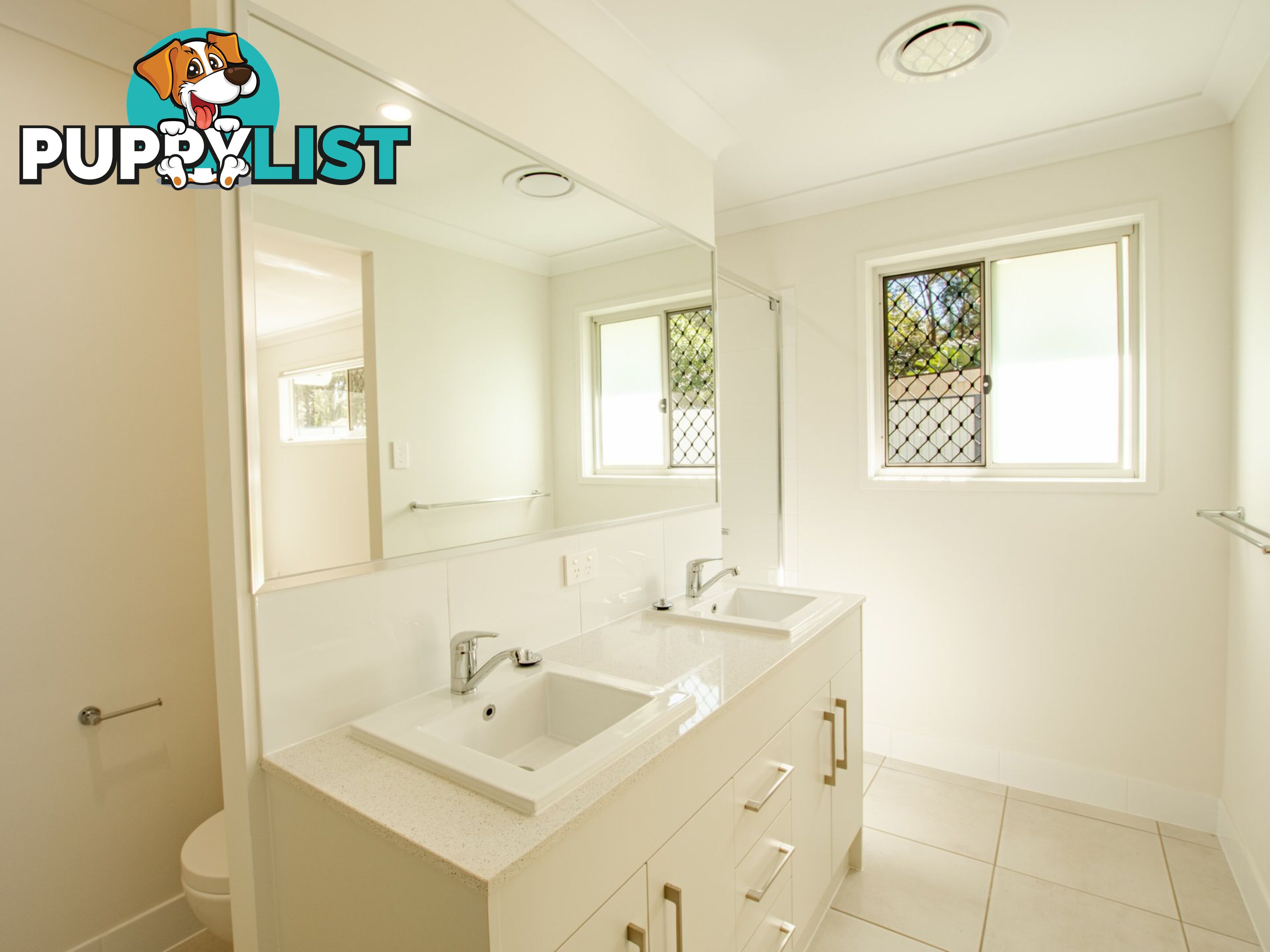 27 Ilumba Street RUSSELL ISLAND QLD 4184
