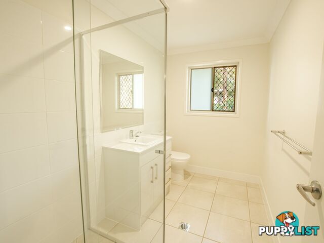 27 Ilumba Street RUSSELL ISLAND QLD 4184