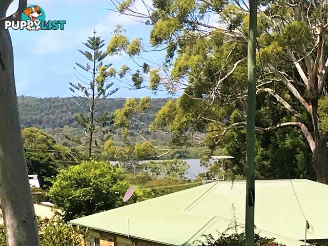 28 Trimaran Street RUSSELL ISLAND QLD 4184