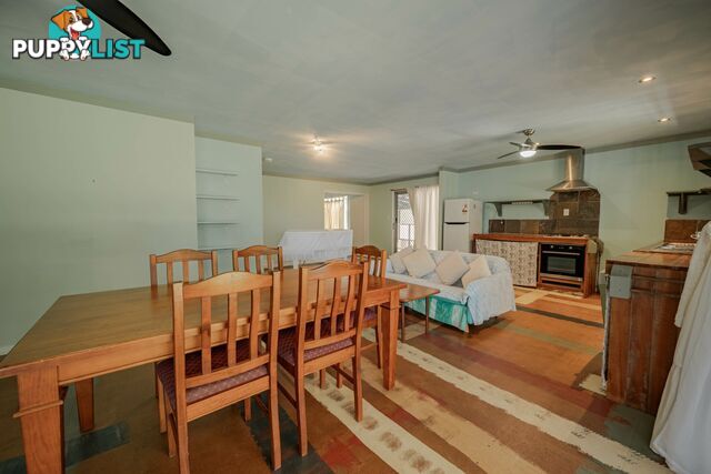 15 Jasper Street RUSSELL ISLAND QLD 4184